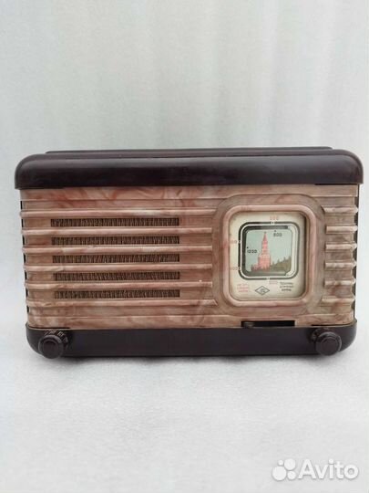 Радиоприемник Москвич в эбонитовом корпусе