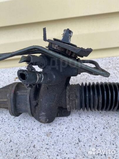 Рулевая рейка Nissan primera p11