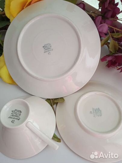 Антикварное чайное трио. 