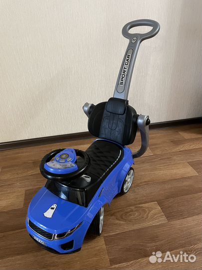 Детская машинка каталка с ручкой/ толокар