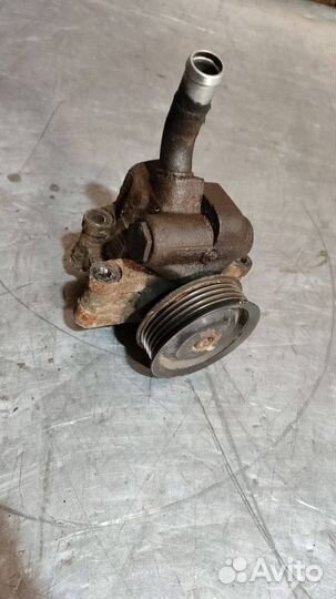 Насос гидроусилителя руля Ford Fiesta 5 2005