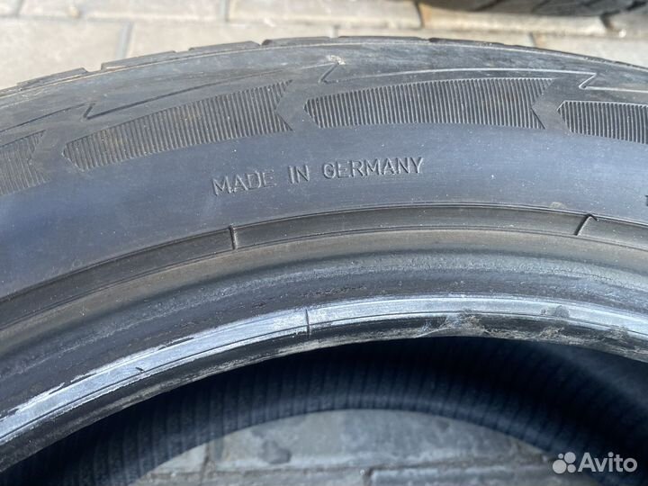 Goodyear UltraGrip Ice 225/55 R18 102T