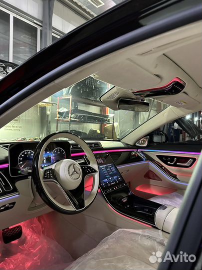 Контурная подсветка салона