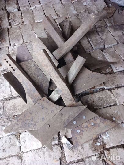 Предплужник,лемех,отвал