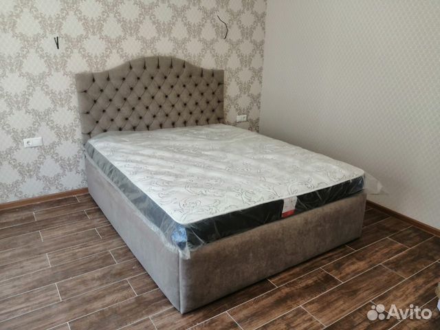 Кровать 1.6 с матрасом