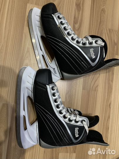 Коньки хоккейные 39 размер новые