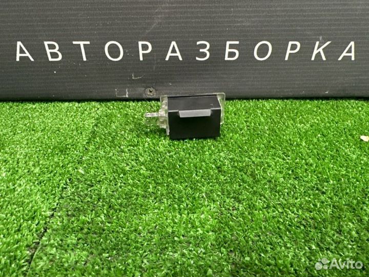 Плафон подсветки салона Hyundai I30 Sw 1.6