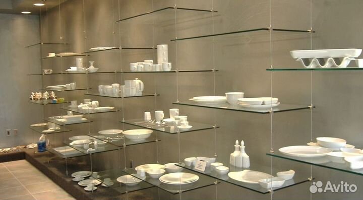 Стеклянная полочка на заказ