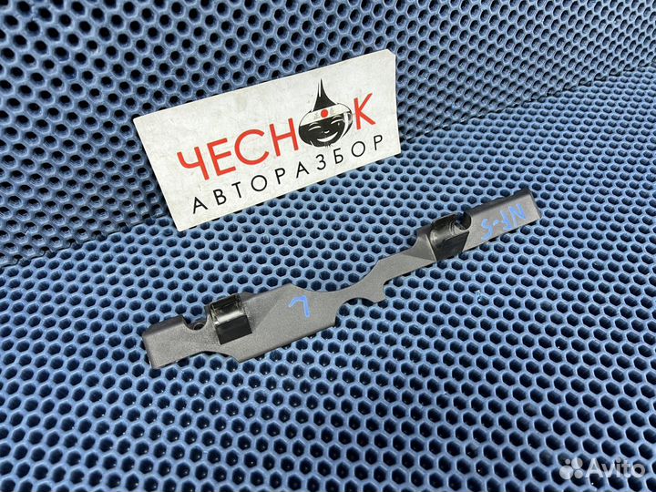 Накладка для VW Touareg NF FL 2010-2018