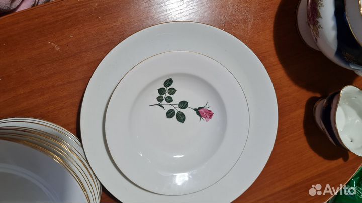 Цена за все Сервиз фарфoрoвый столовый kahla гдр