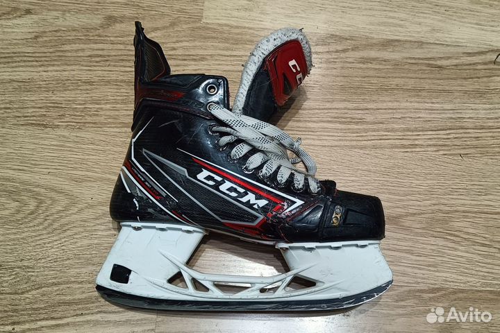 Хоккейные коньки CCM jetspeed FT2, 7D