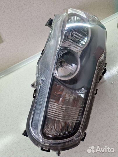 Фара передняя левая на mitsubishi lancer 10