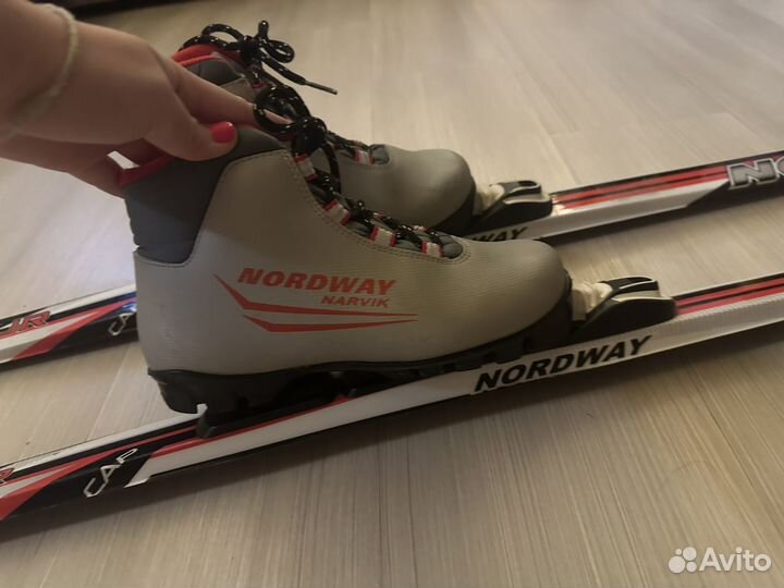Лыжи и обувь для лыж Nordway 150