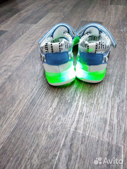 Сандали на мальчика