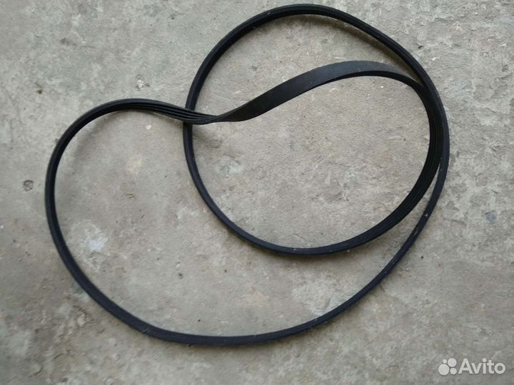 Ремень и насос