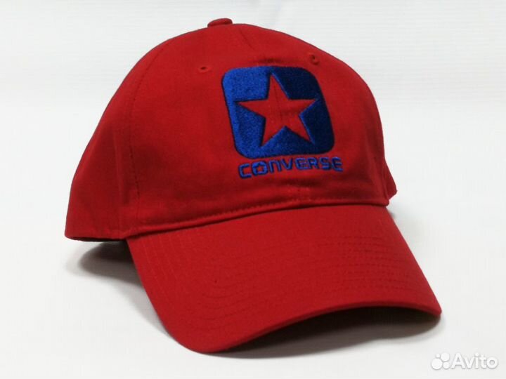 Бейсболка красная 