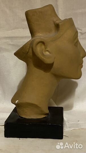 Бюст Нефертити гипс