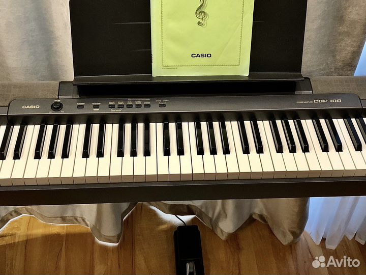 Casio CDP 100 Цифровое пианино