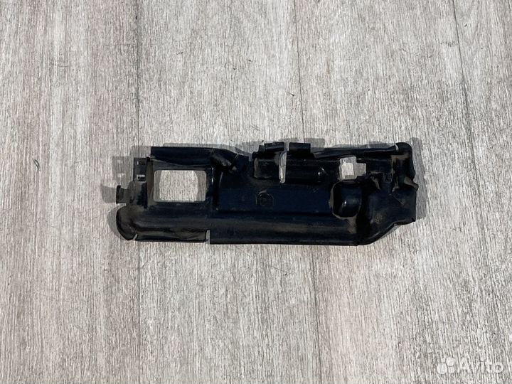 Дефлектор радиатора Volvo S60 2 2010-2013