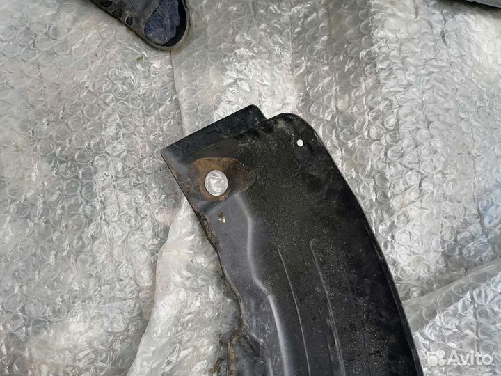 Подкрылок локер задний левый Кия Рио 4 с 2018