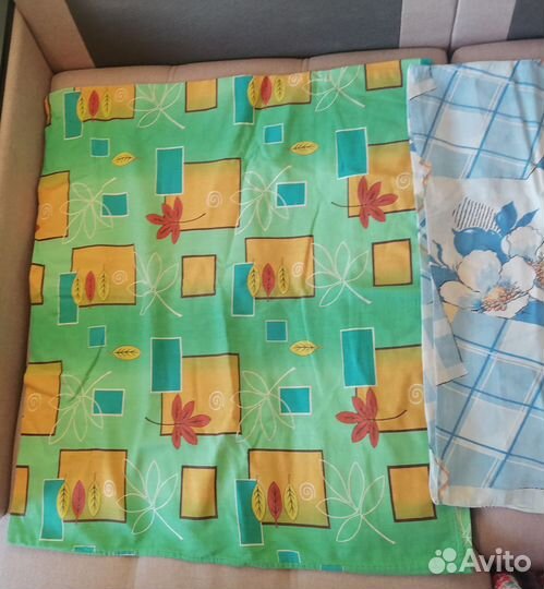 Наволочка 70х70 см в хорошем состоянии