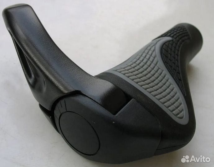 Эргономичные грипсы с рогами вело