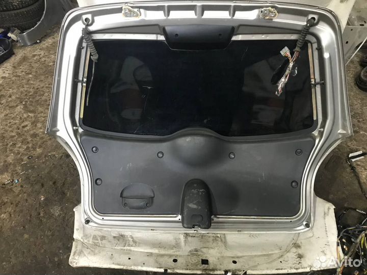 Крышка багажника LADA granta универсал
