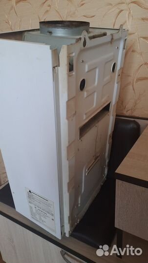 Газовая колонка ariston