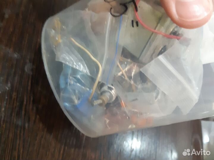 Радиолом с позолотой