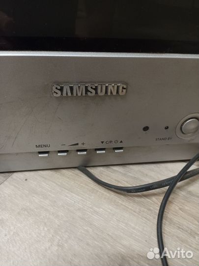 Телевизор samsung