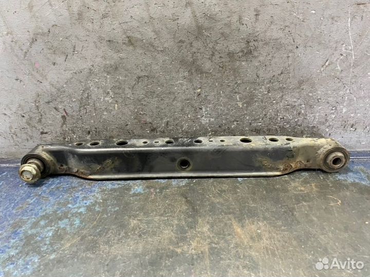 Рычаг прямой задний Nissan X-Trail T31