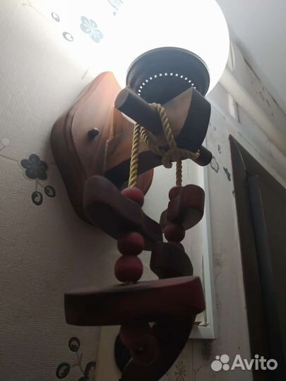 Настенный светильник бра