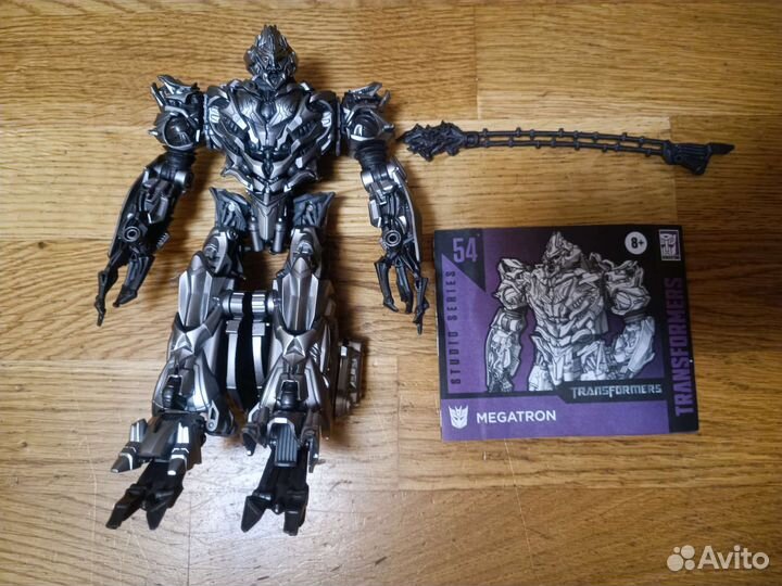 Трансформер Мегатрон - Megatron Studio Series 54