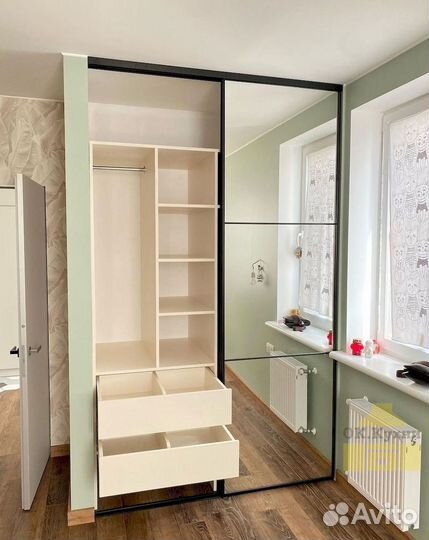 Стенка в гостиную