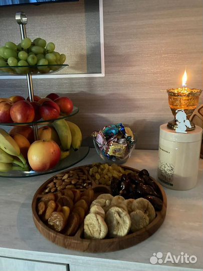 Менажницы и сервировочные подносы из дерева