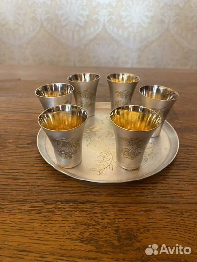 3 разных набора рюмок