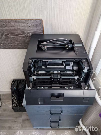 Принтер HP LaserJet Pro 400 M401d