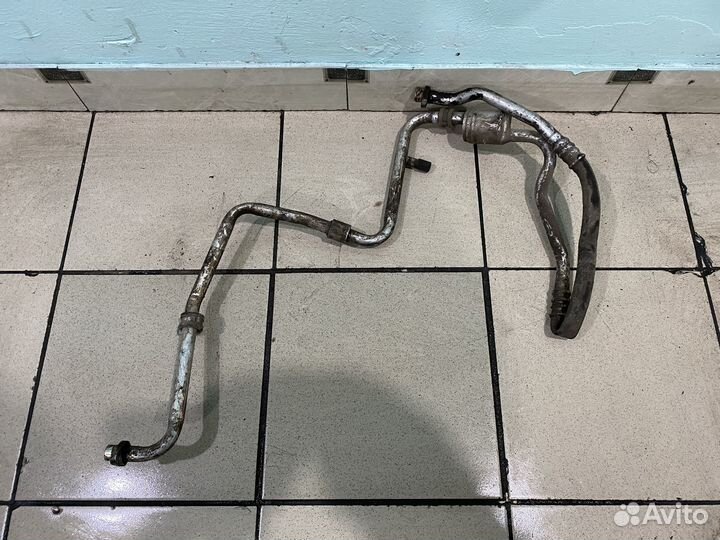 Трубка кондиционера Renault Logan