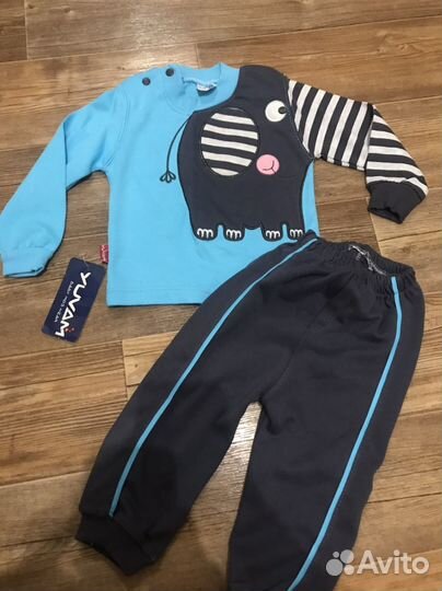 Костюм детский новый