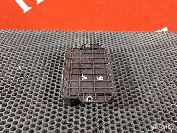 Блок управления двери Volvo FH