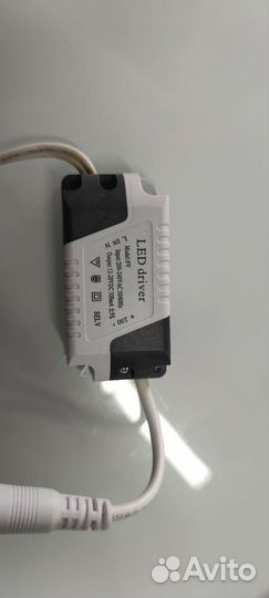 Светильник светодиодный (встраеваемый)