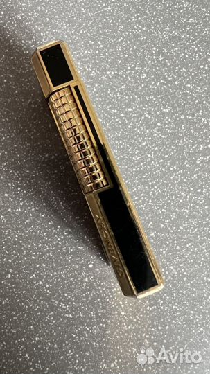 Зажигалка газовая givenchy