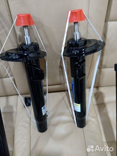 Комплект амортизаторов Е46