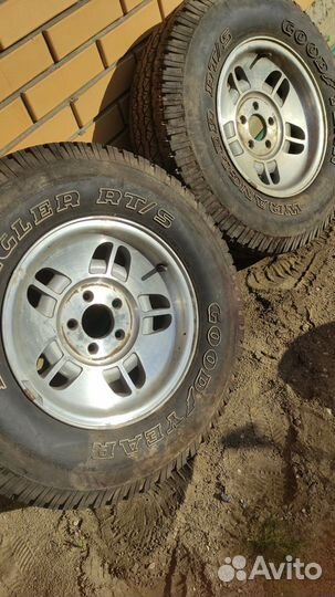 Goodyear Wrangler RT/S 2.25/4.5 R15