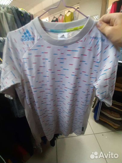 Футболка adidas
