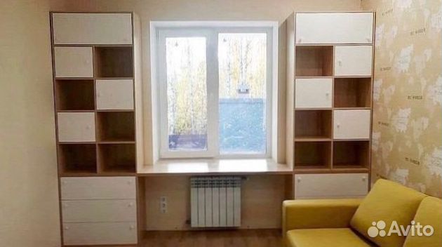 Рабочая зона у окна