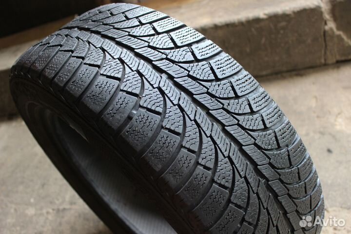 Gislaved Soft Frost 3 205/55 R16 94T