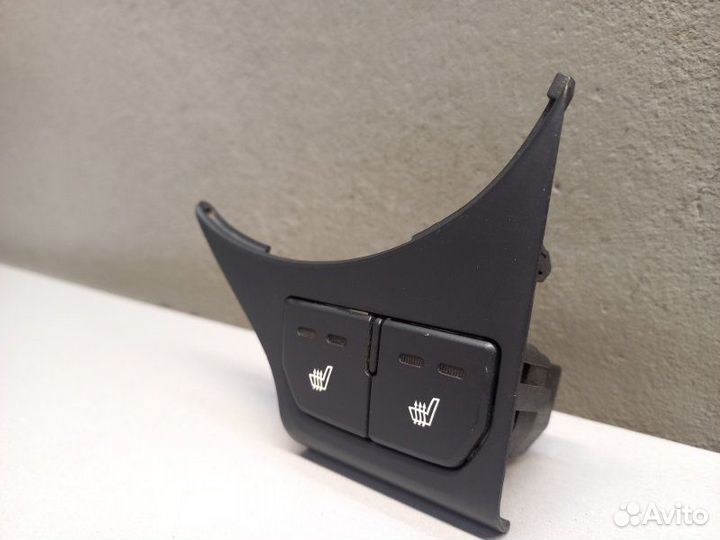 Блок подогрева сидений Kia Rio 2012