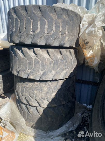 Шины на бобкат
