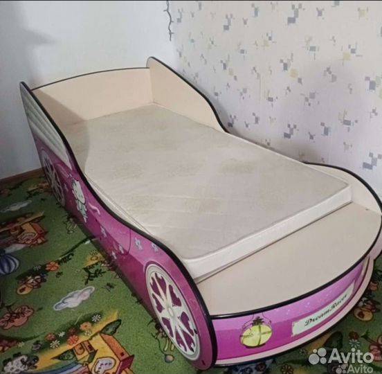 Детская кровать машина с матрасом